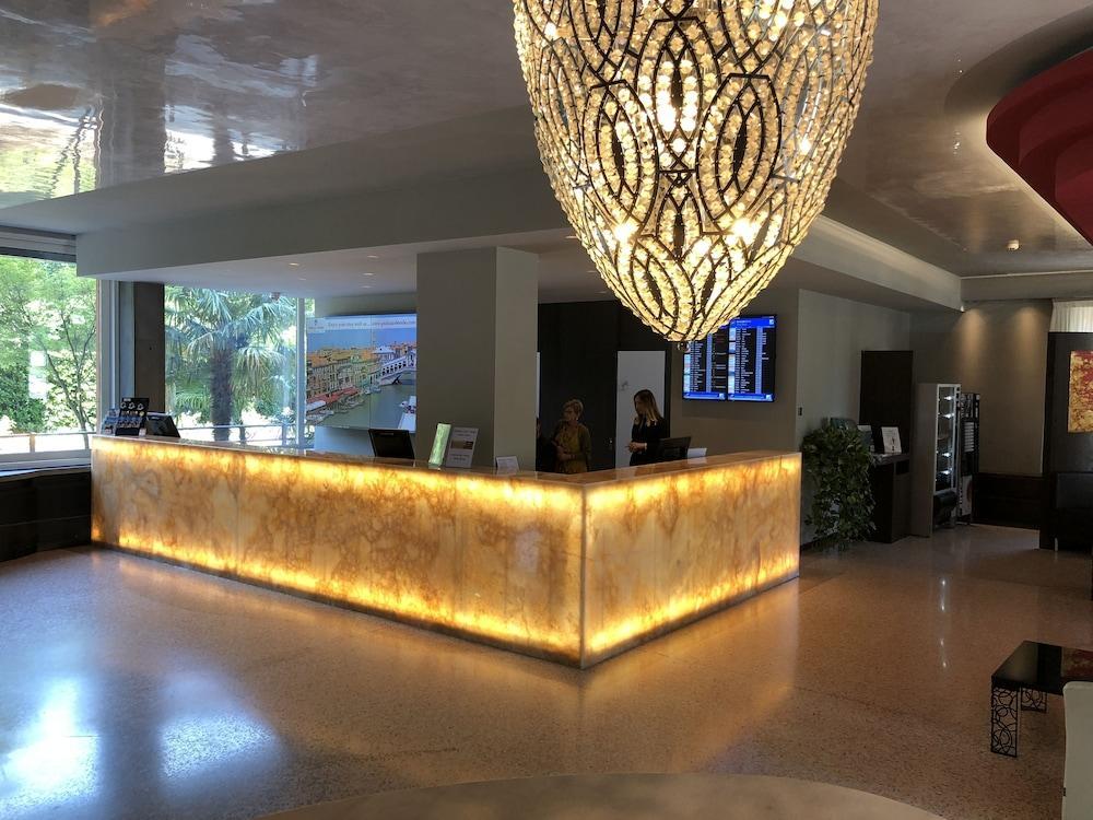 Hotel Antony - Venice Airport 4*