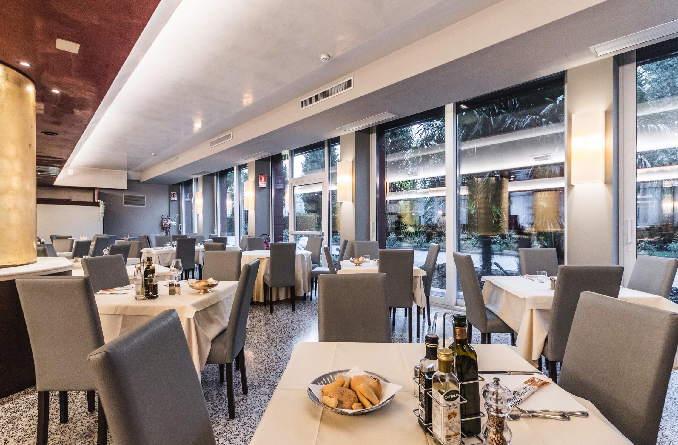 Antony - Venice Airport Hotel